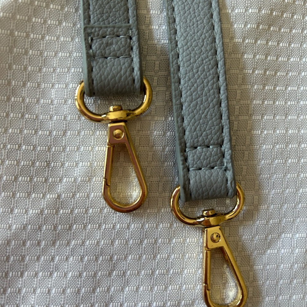 Elegant Gray Purse/Bag Ajustible Strap with Gold Tone Hardwear